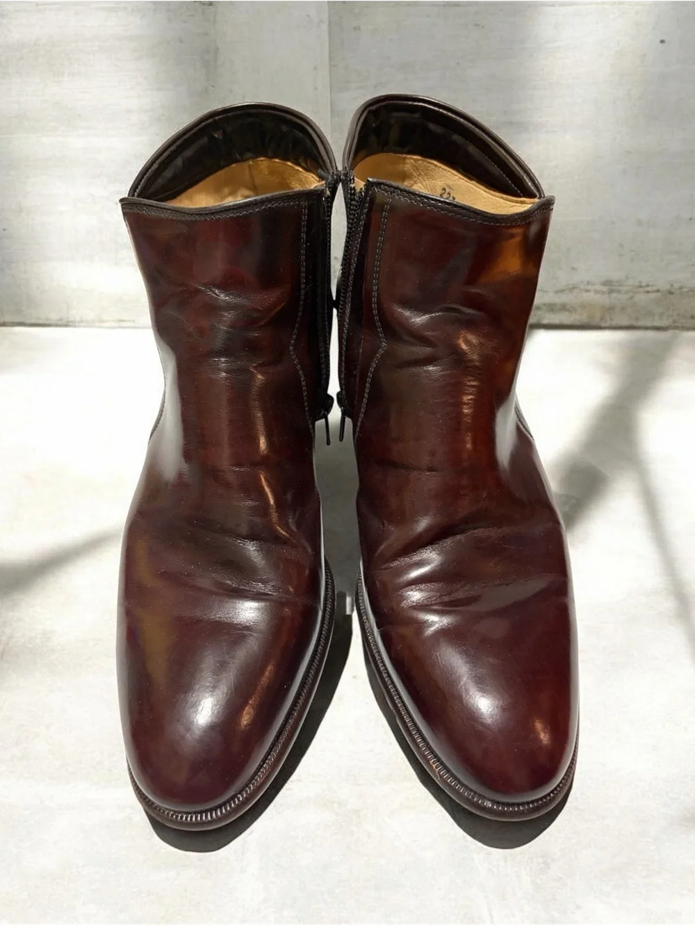 Mario Bellini polished leather